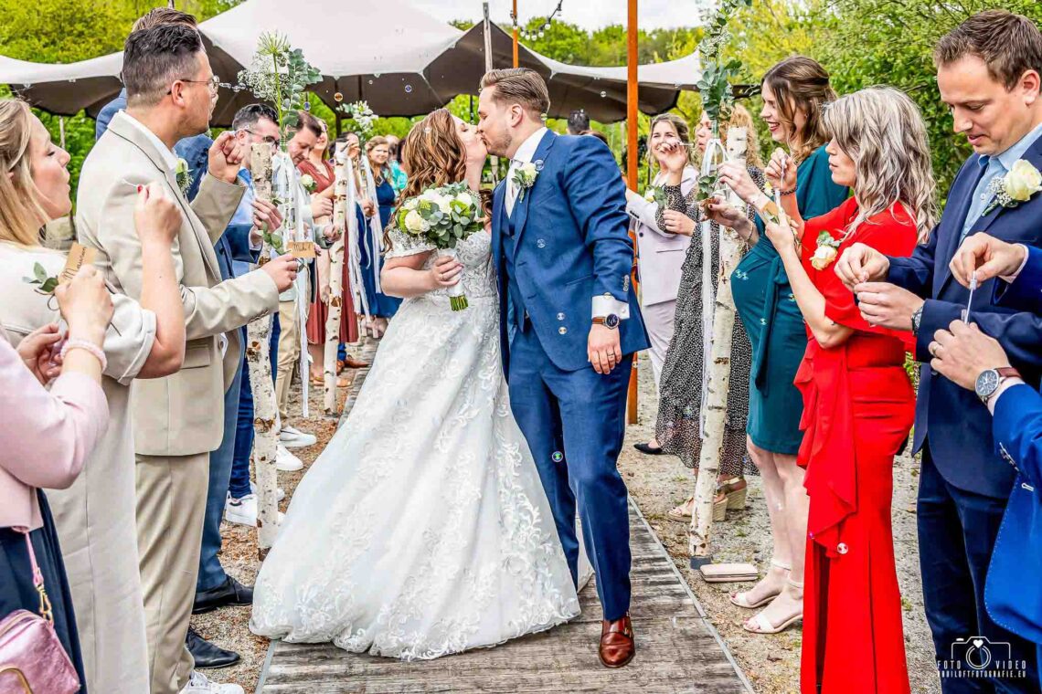 ceremonie bruiloft fotograaf fotografie trouwfotograaf Nederland beige buitenland prijs goedkoop